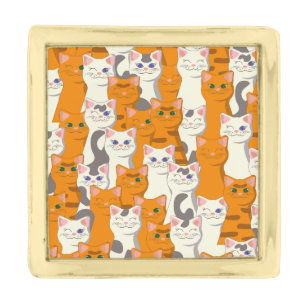 White and ginger cats pattern green eyes blue eyes gold finish lapel pin