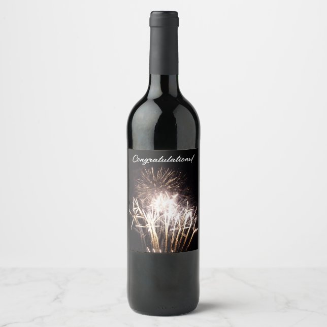 White and Gold Fireworks I Patriotic Celebration Wine Label (Front)