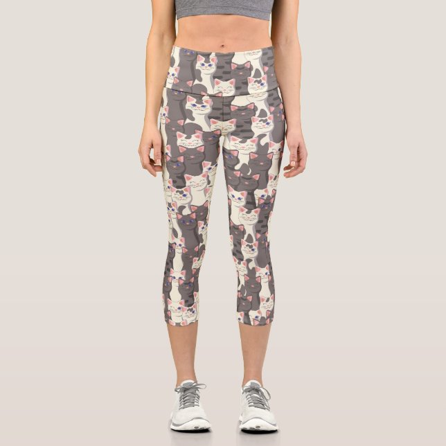 White and gray cats pattern capri leggings (Front)