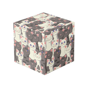 White and gray cats pattern cube