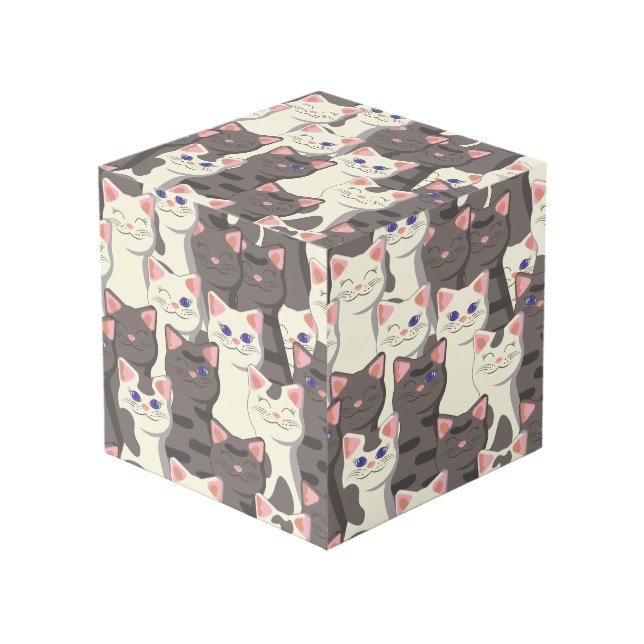 White and gray cats pattern cube (Front Angled)