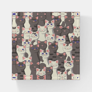 White and gray cats pattern paperweight
