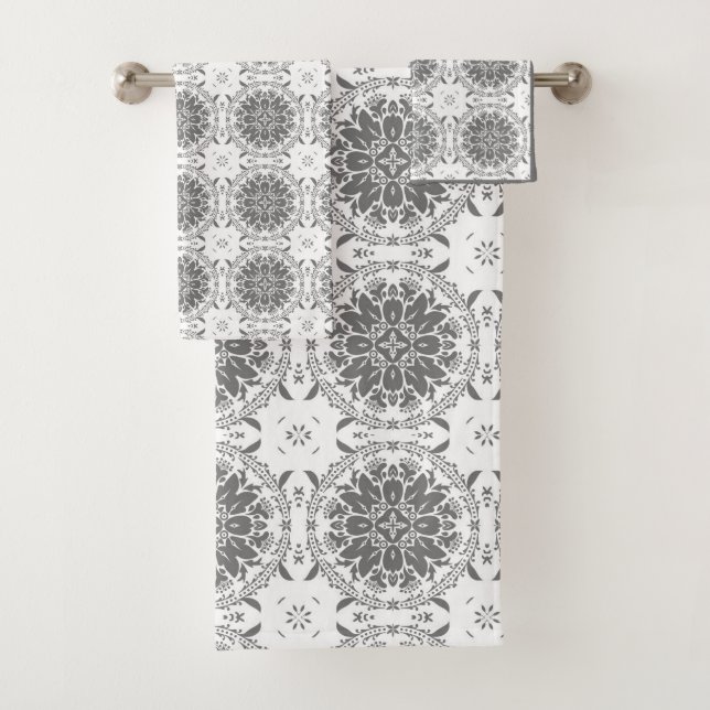 White and gray folklore ornament damask bath towel set (Insitu)