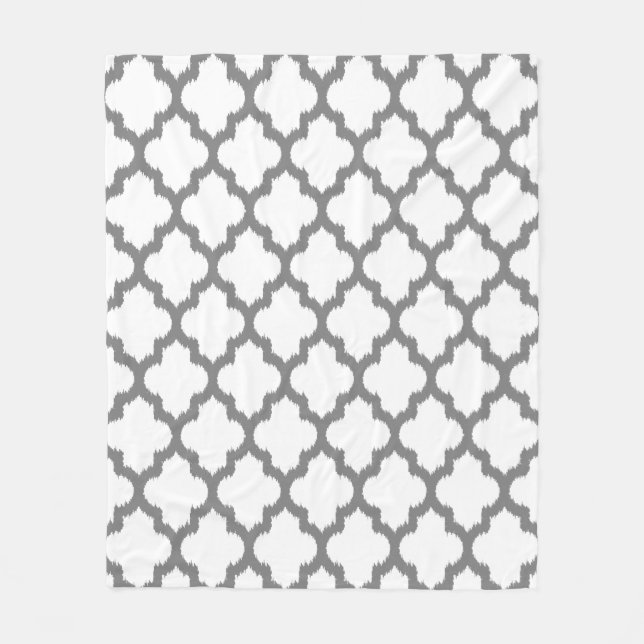 White And Gray Ikat Quatrefoil Reversable Pattern Fleece Blanket (Front)