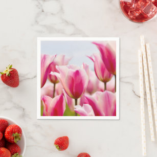 White and pink tulips   napkins