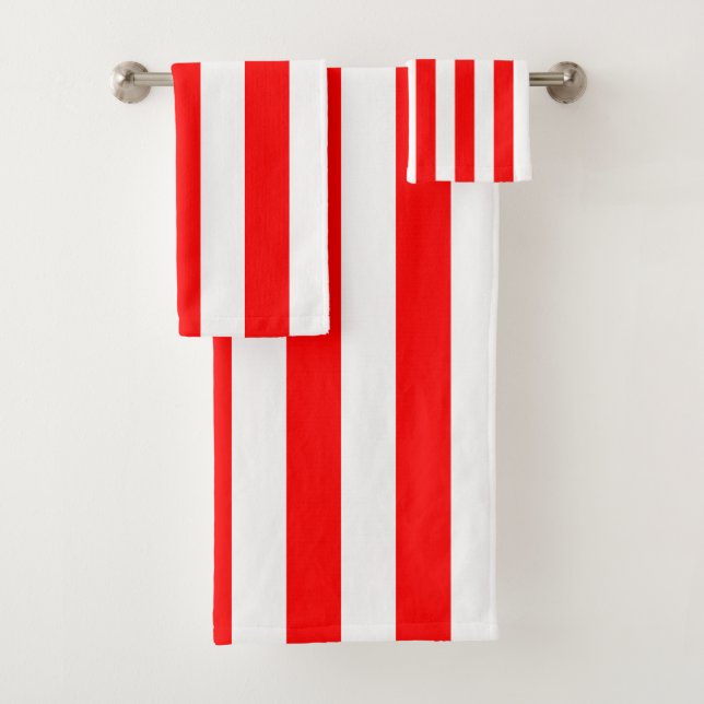White and Red Vertical Stripes Bath Towel Set (Insitu)