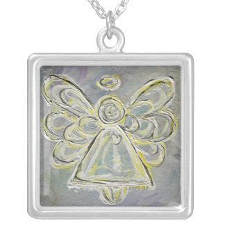 White and Silver Pendant Necklace