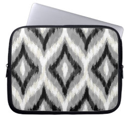 White &amp; Black &amp; Gray Quatrefoil Ikat Pattern Laptop Sleeve