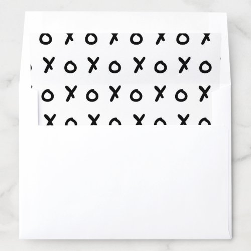 White  Black X O XO XOs Trendy Cute Envelope Liner