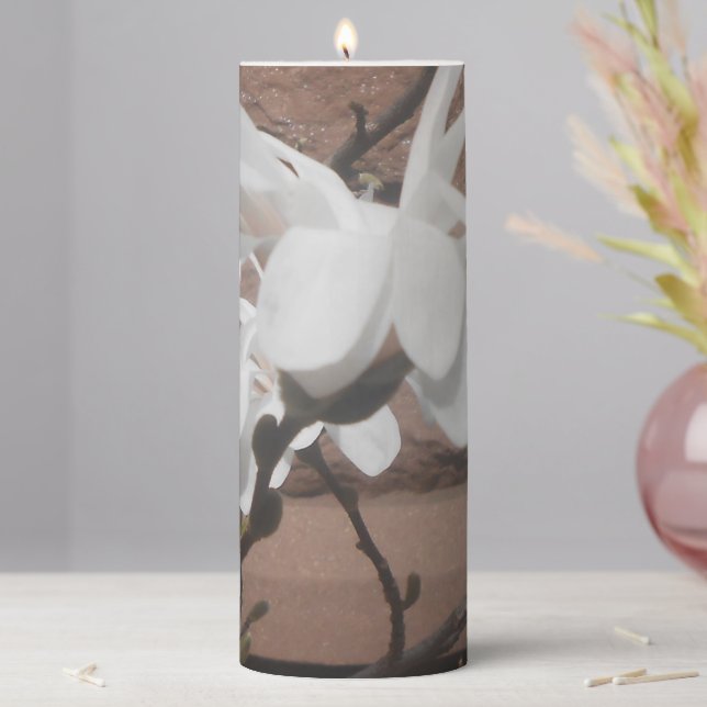 White Bossom Pillar Candle (In Situ)