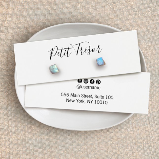 White Calligraphy Script  Stud Earring Display (Creator Uploaded)