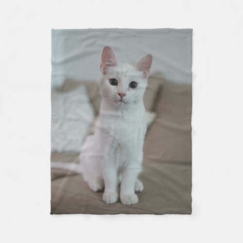 White cat fleece blanket
