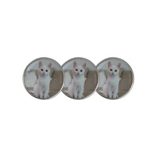 White cat golf ball marker