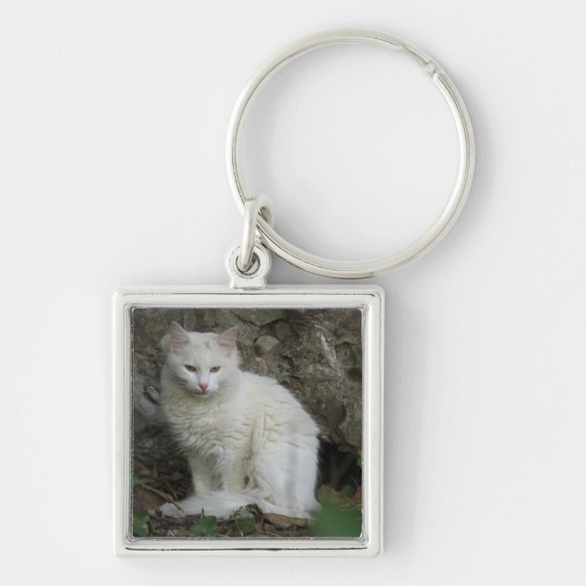 White Cat Keychain (Front)
