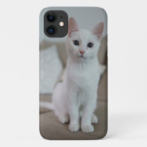 White cat  Zazzle_Growshop iPhone 11 Case