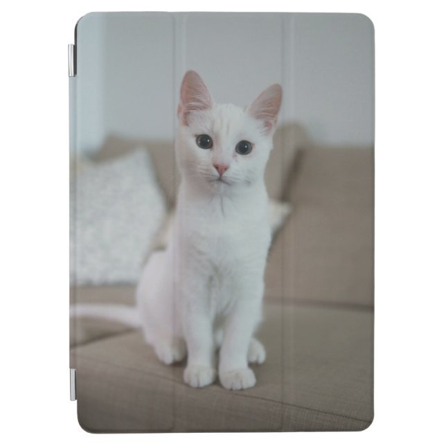 White cat | Zazzle_Growshop. iPad Air Cover (Front)