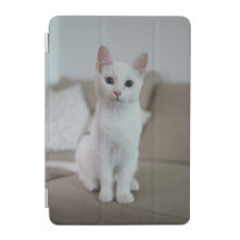 White cat | Zazzle_Growshop.