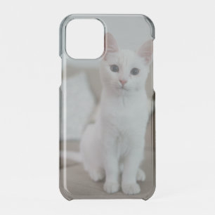 White cat   Zazzle_Growshop. iPhone 11 Pro Case