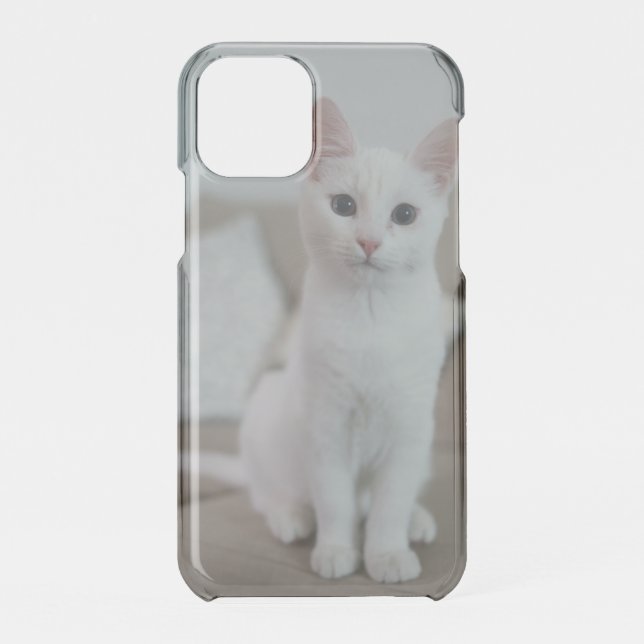 White cat | Zazzle_Growshop. Uncommon iPhone Case (Back)