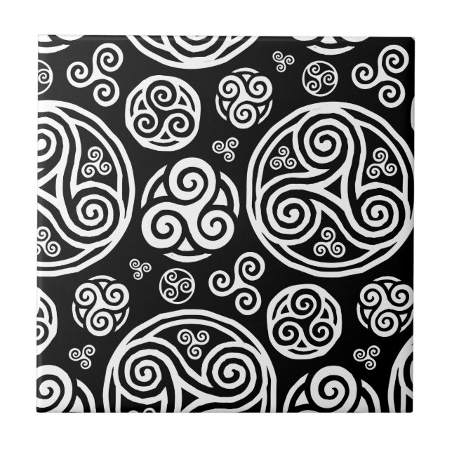 White celtic triskels on black ceramic tile (Front)