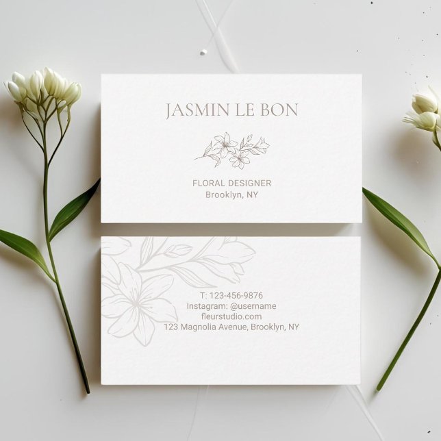 White | Chic Minimalist Flower  Business Card (Creator Uploaded)