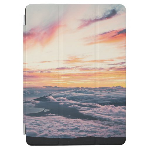 WHITE CLOUDS AT GOLDEN HOUR iPad AIR COVER