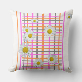 White Daisies Checkered Pattern Throw Pillow