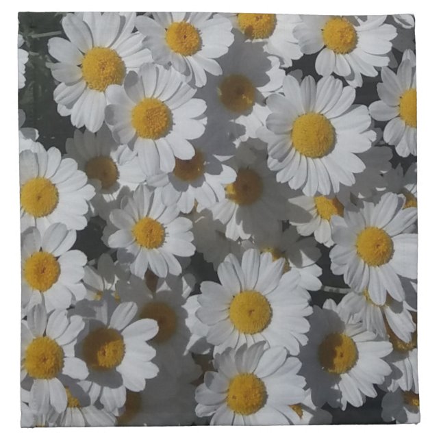 White Daisies Cloth Napkin (Front)
