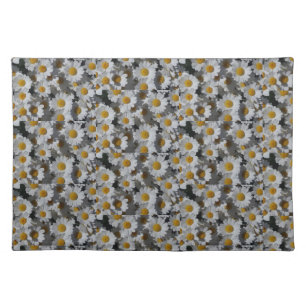 White Daisies Cloth Placemat