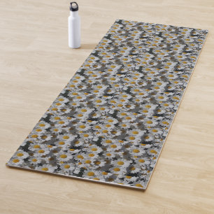 White Daisies Yoga Mat