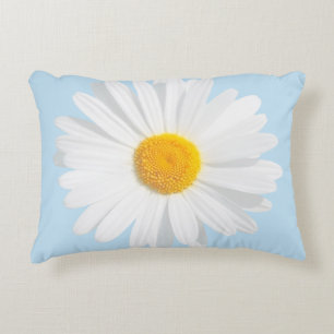 white daisy accent pillow