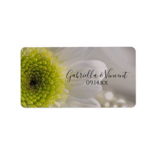White Daisy and Pearls Wedding Favor Tag