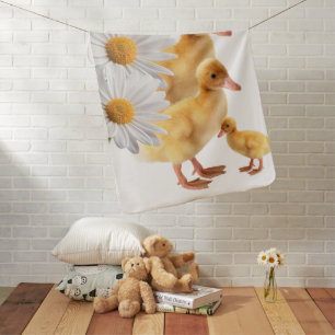 White Daisy Duck Floral Blanket