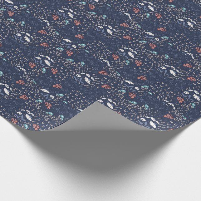 white daisy floral print on navy blue background wrapping paper (Corner)