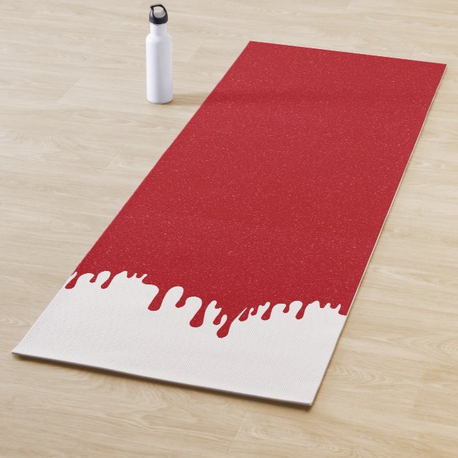 White Drip Statement Yoga Mat – Customizable (In Situ)