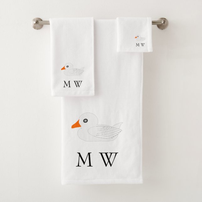 White Duck Design Monogrammed Bath Towel Set (Insitu)