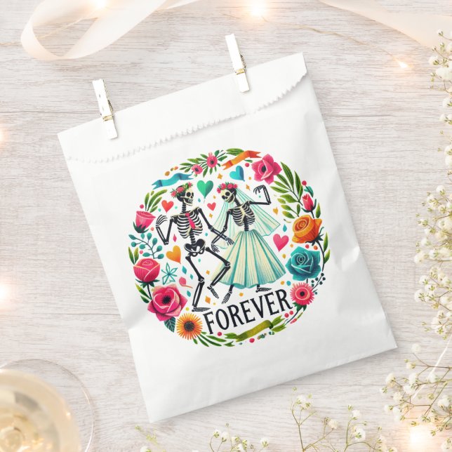 White Favor Bags (Clipped)