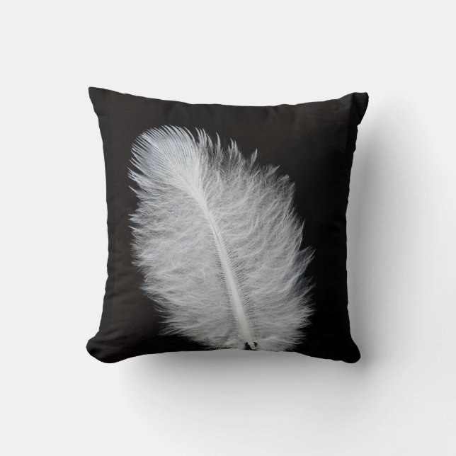 White feather throw pillow (Front)