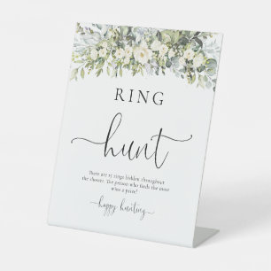 White Floral Ring Hunt Sign