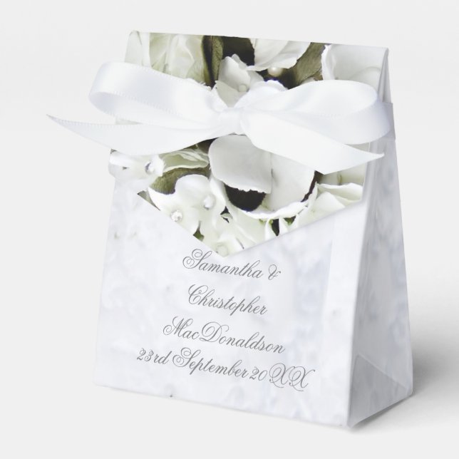White flower bouquet romantic wedding favor boxes (Front Side)