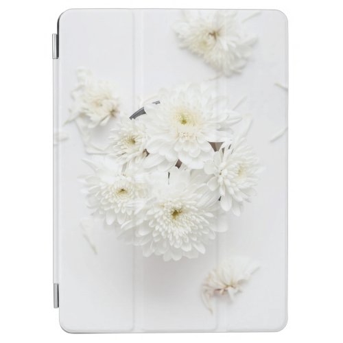 White Flower iPad 97 Smart Cover