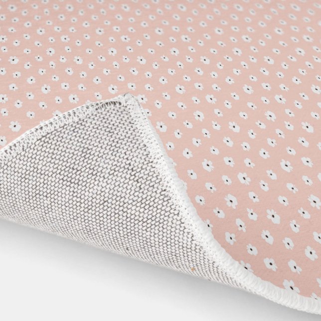 White Flowers Blush Pink Floral Pattern Nursery Rug (Indoor)