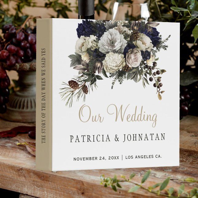 White flowers elegant bouquet wedding album 3 ring binder (Creator Uploaded)