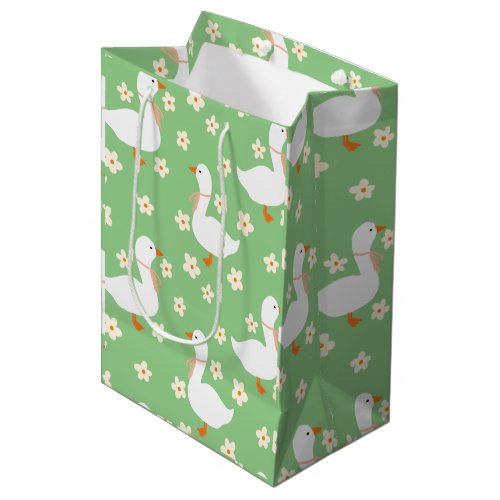 White Goose and Daisies  Medium Gift Bag