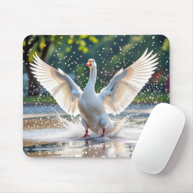 White Goose In a Splash Pad Mouse Pad (With Mouse)