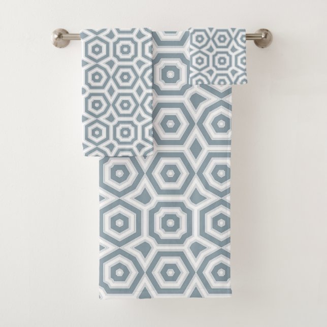 white gray geometric pattern art deco  bath towel set (Insitu)