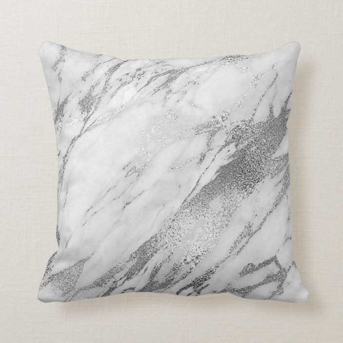 white throw pillows