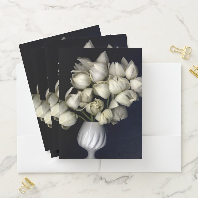 "White heart in black" Pocket Folder (In Situ)