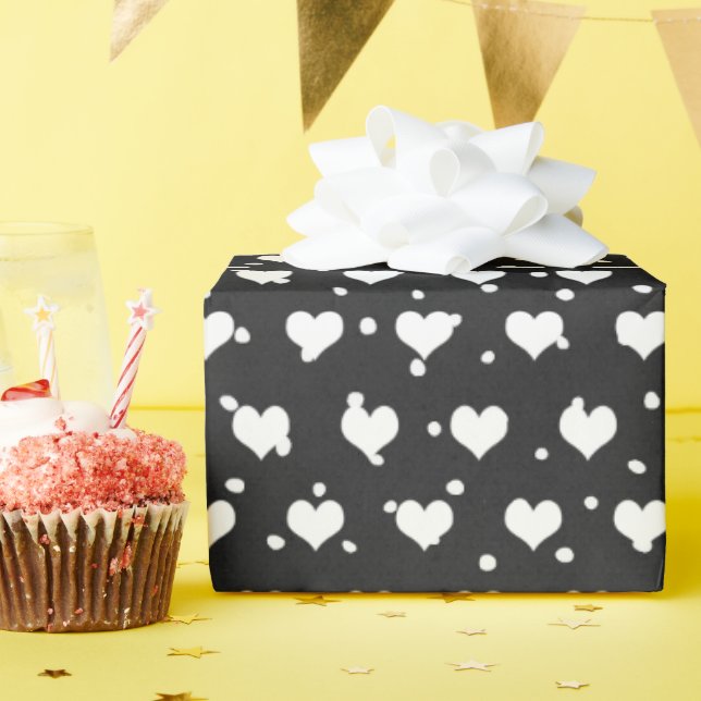White Hearts On Polka Dots Wrapping Paper (Birthday Party)