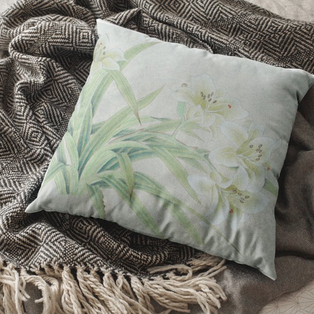White Lily Throw Pillow (Creator Uploaded)